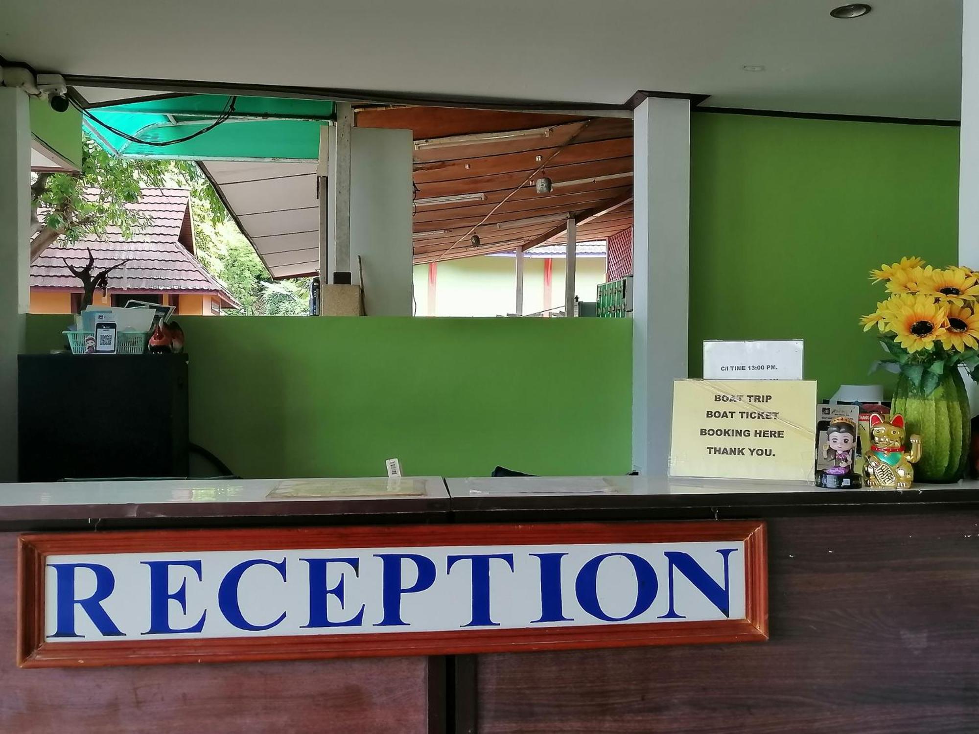 Phi Phi View Point Resort Exterior photo