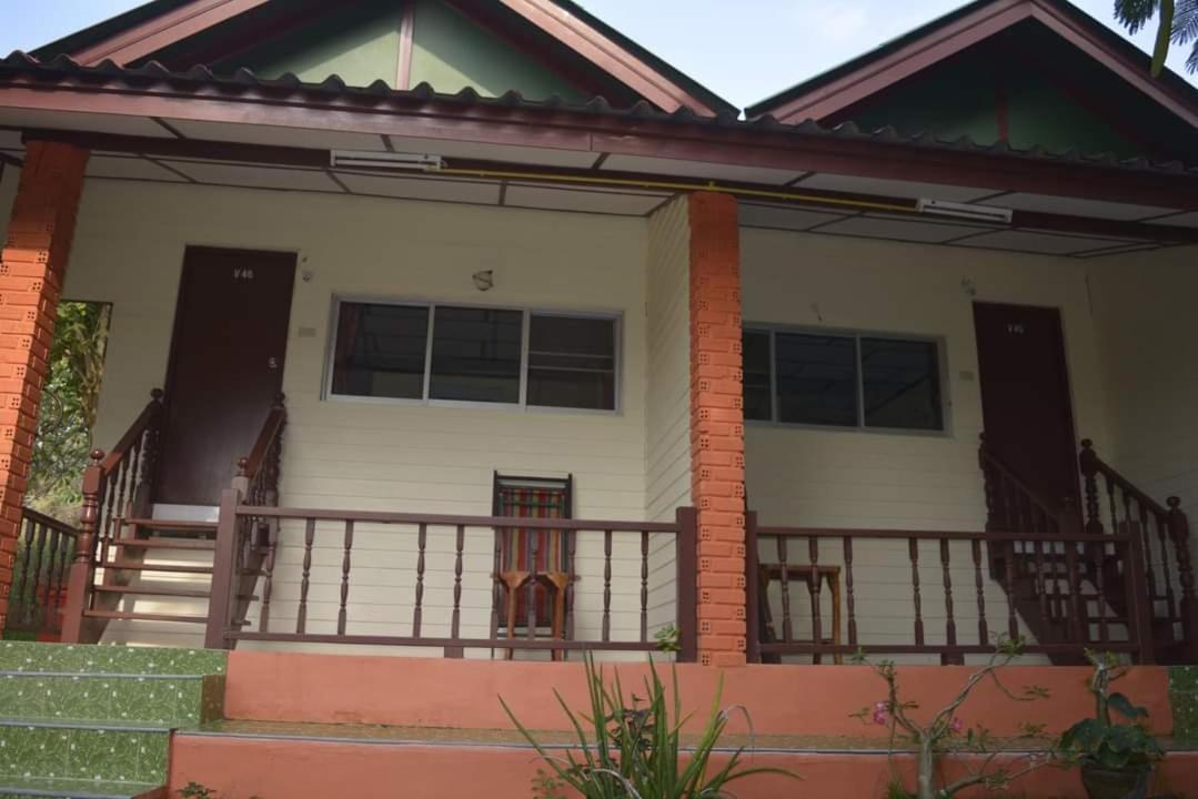 Phi Phi View Point Resort Exterior photo