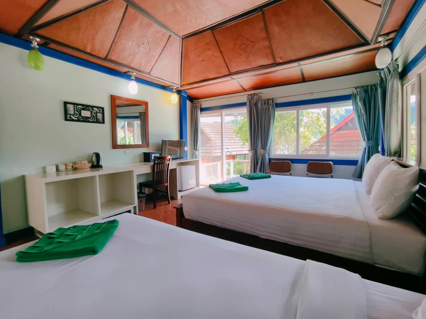 Phi Phi View Point Resort Exterior photo